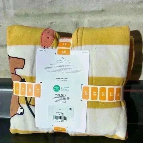 Carter's Toddler Sleepwear Close Footie 5T Bear/ Fishing Stripped Pattern Zipper - Picture 3 of 6